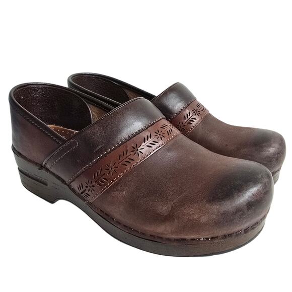 Brown Clogs Dansko Penny Size EU40 US 9.5-10 Burnish Nubuck Leather Floral Leaf - Picture 2 of 14